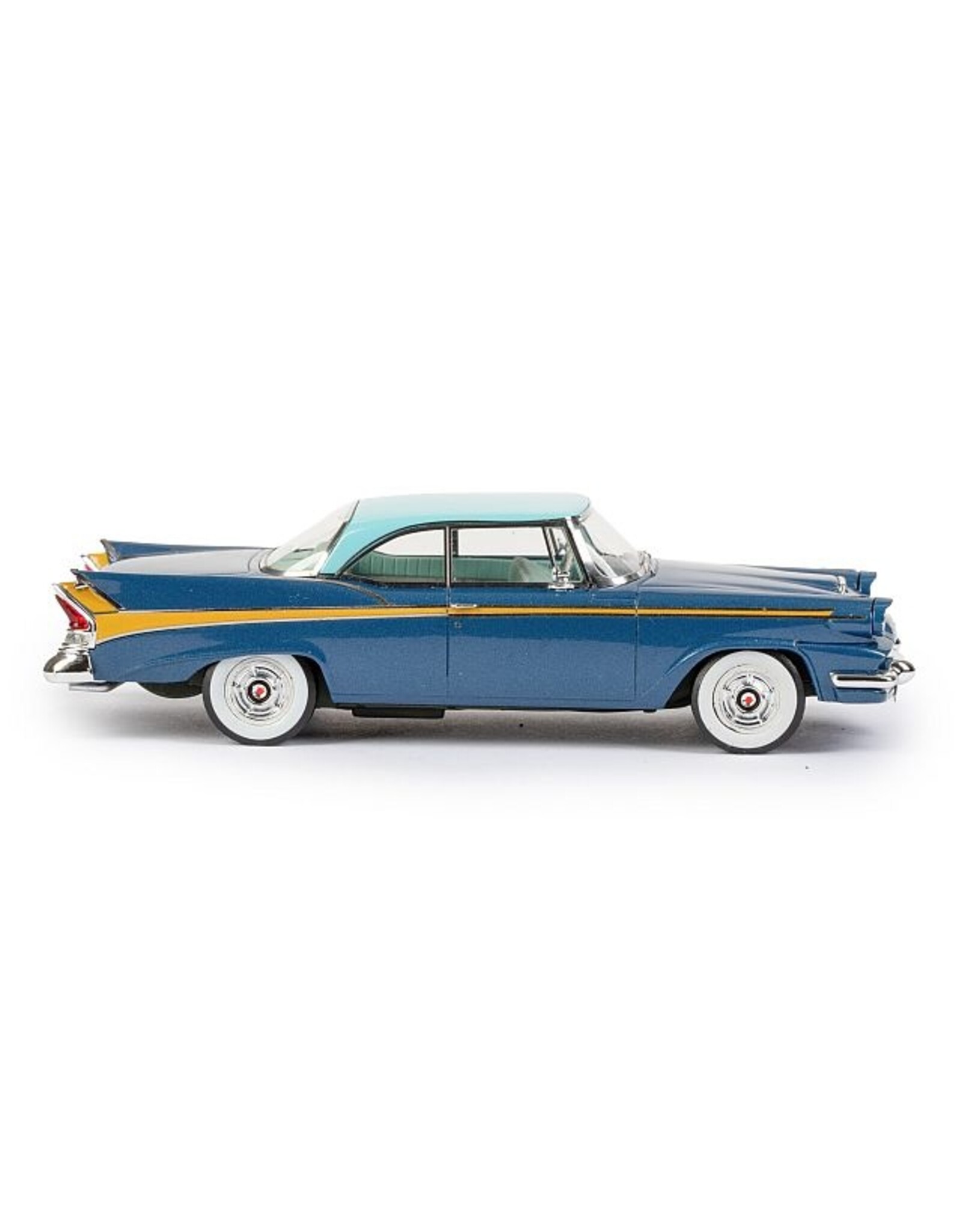 Packard Packard 58L 2-doors(1958)hardtop(dark blue/blue/yellow)