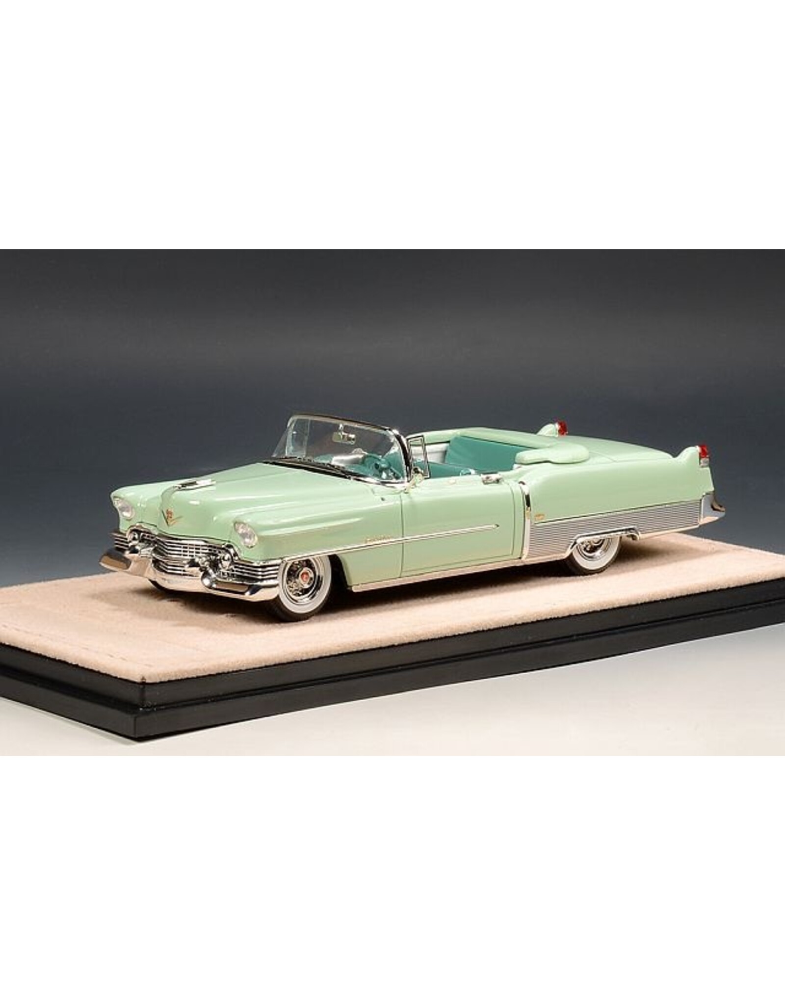 Cadillac(General Motors) Cadillac Eldorado Convertible(1954)open roof(Shoal green)