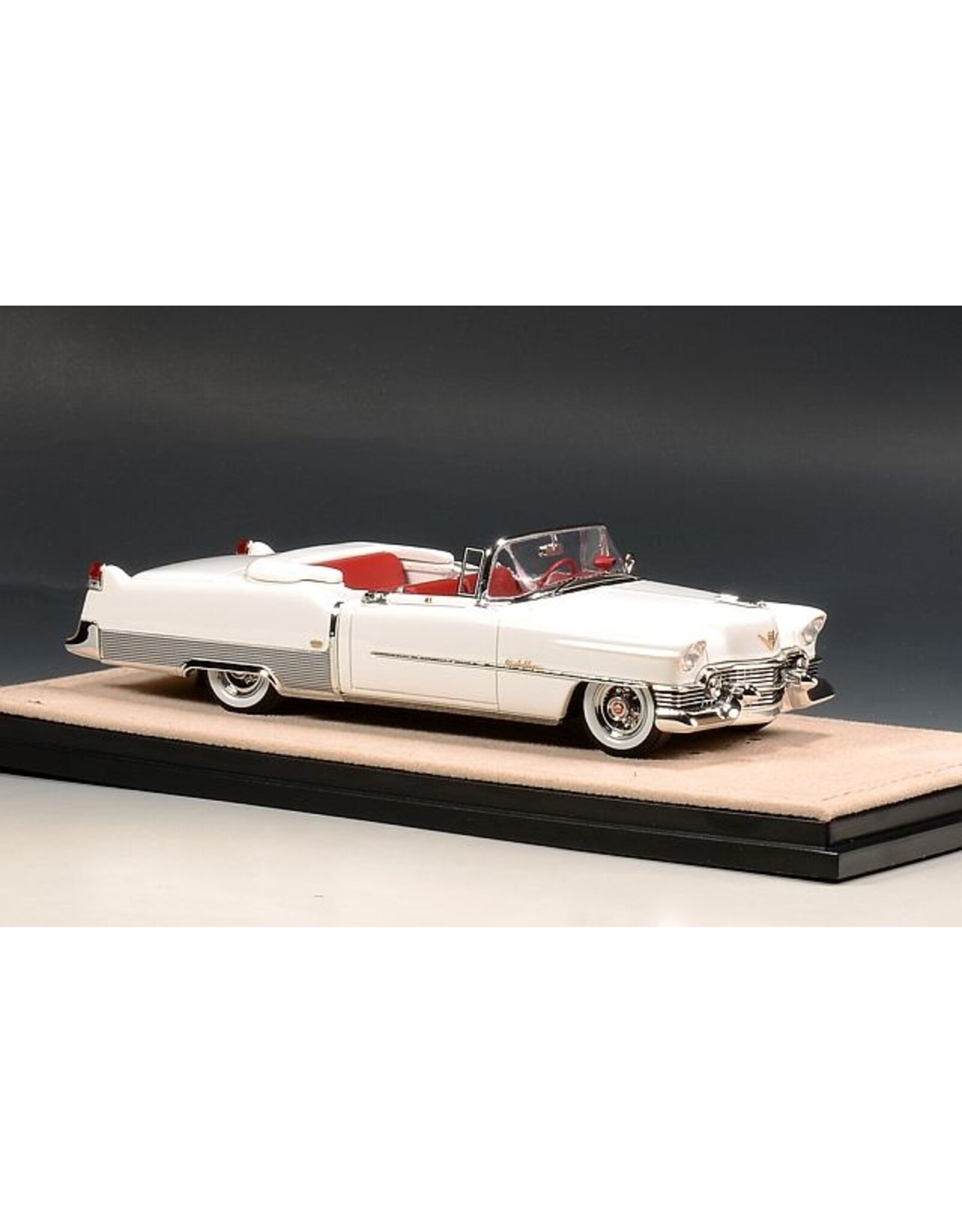 Cadillac(General Motors) Cadillac Eldorado Convertible(1954)open roof(white)