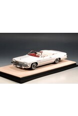 Buick Buick LeSabre Custom Convertible(1975)open roof(white)