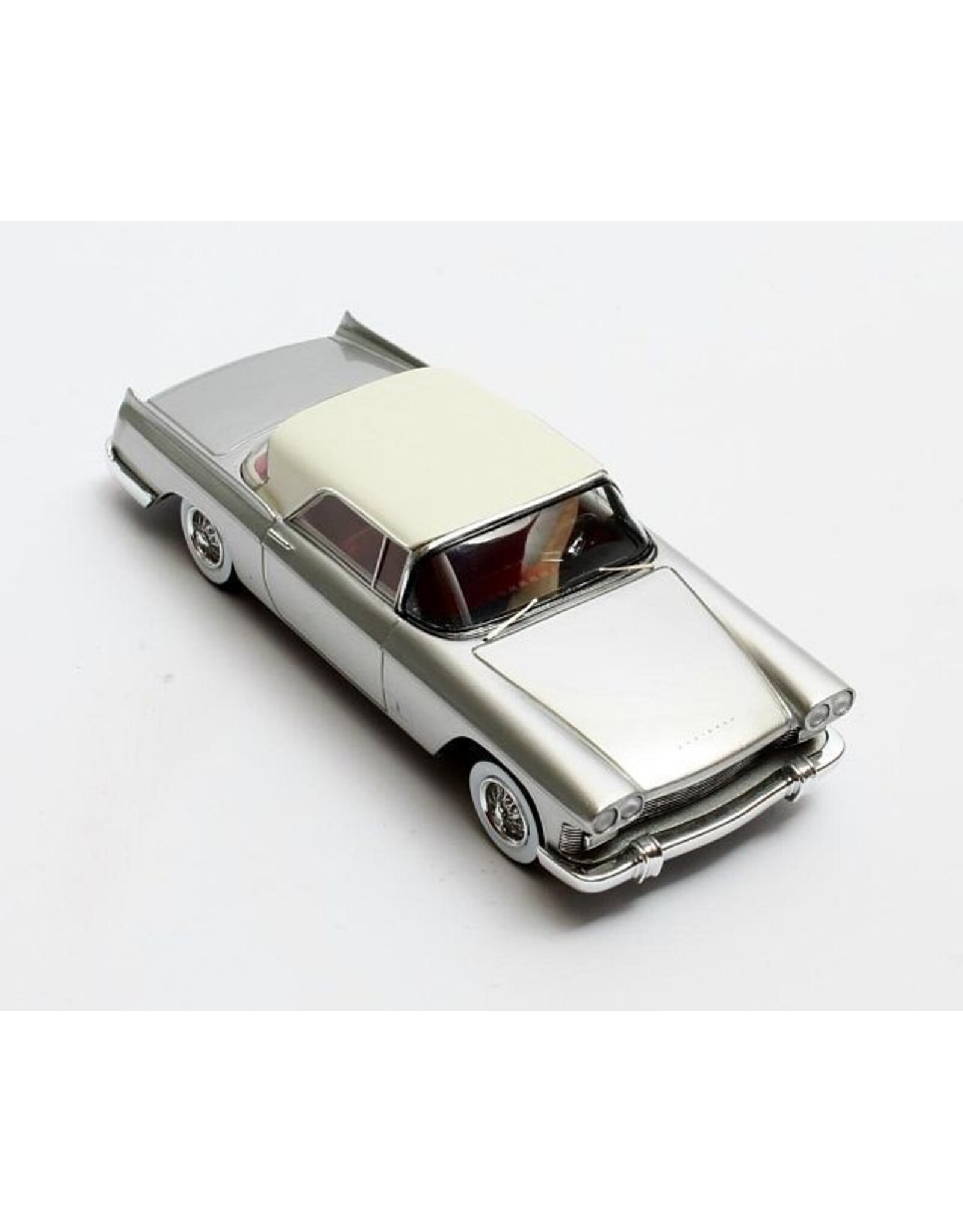 Cadillac by Pininfarina Cadillac Skylight Pininfarina(1959)closed(silver metallic