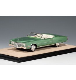 Cadillac(General Motors) Cadillac Eldorado Convertible(1972)open roof(Sumatra green metallic)