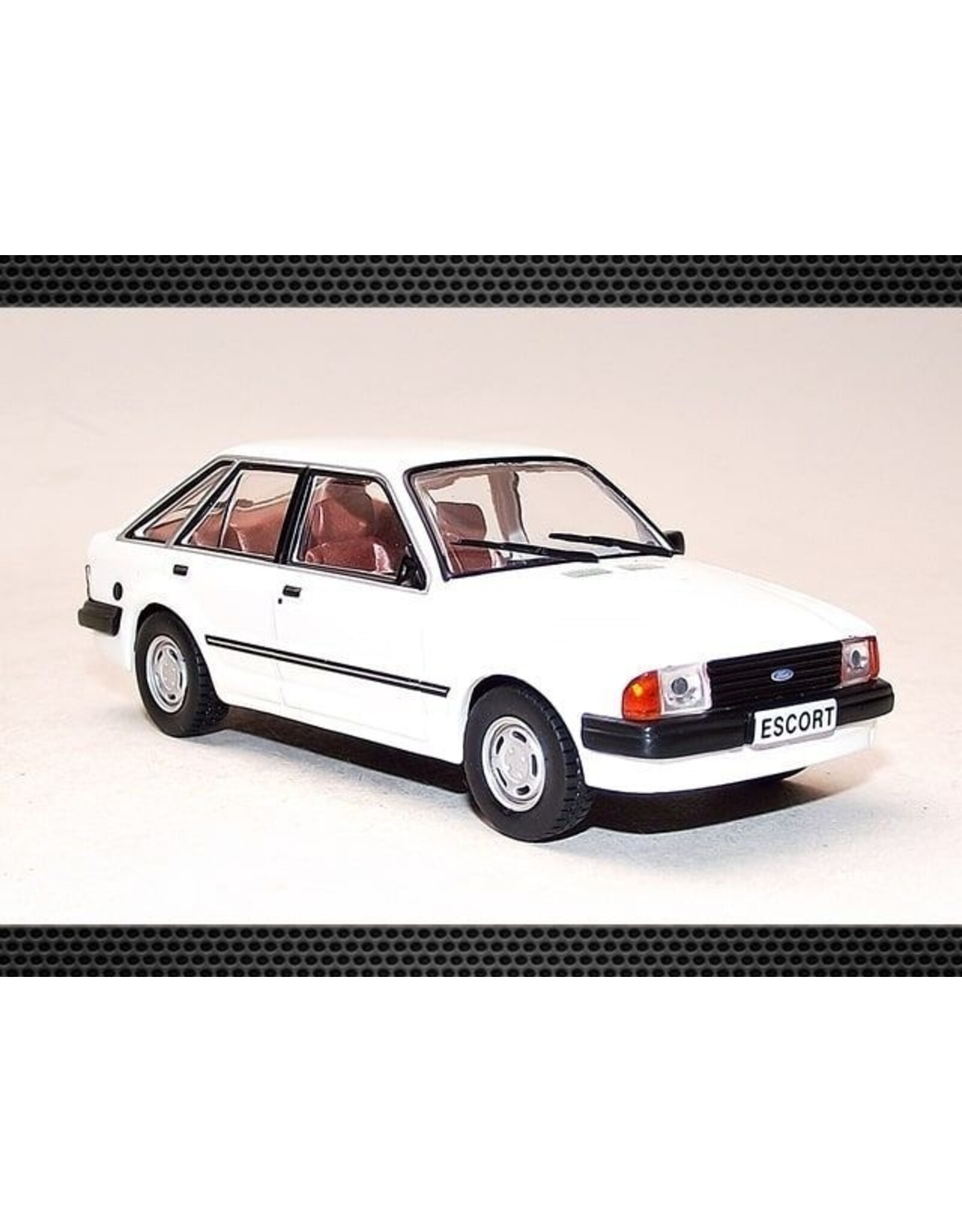 Auto Model 1/43 – Ford Escort GL 1988, Metaal, Geschikt Voor Verzamelaars, Argentijnse Editie