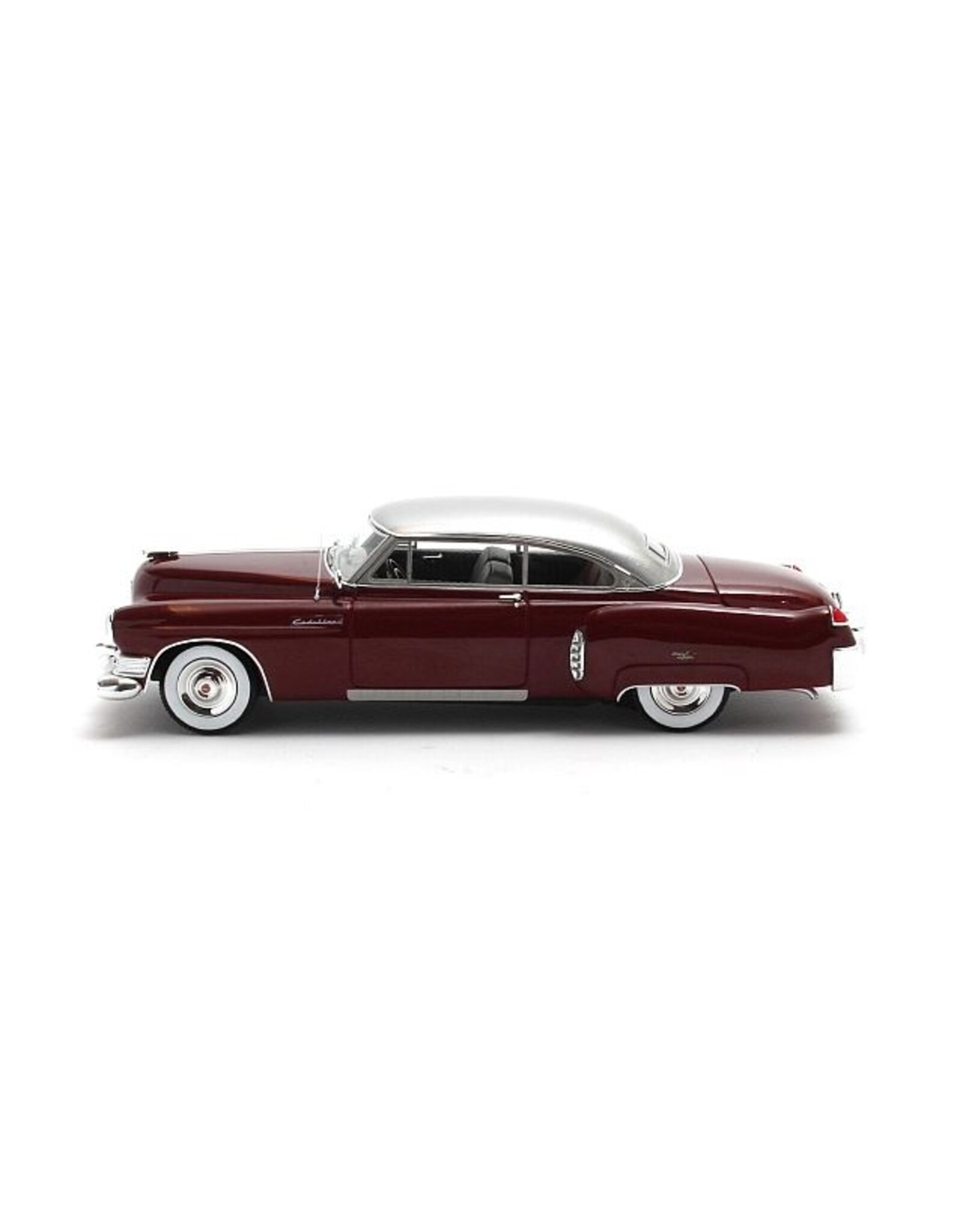 Cadillac(General Motors) Cadillac Coupe Deville Show Car(1949)grey/red metallic