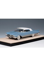 Buick Buick Electra 225 Convertible(1960)close roof(Turquoise metallic)