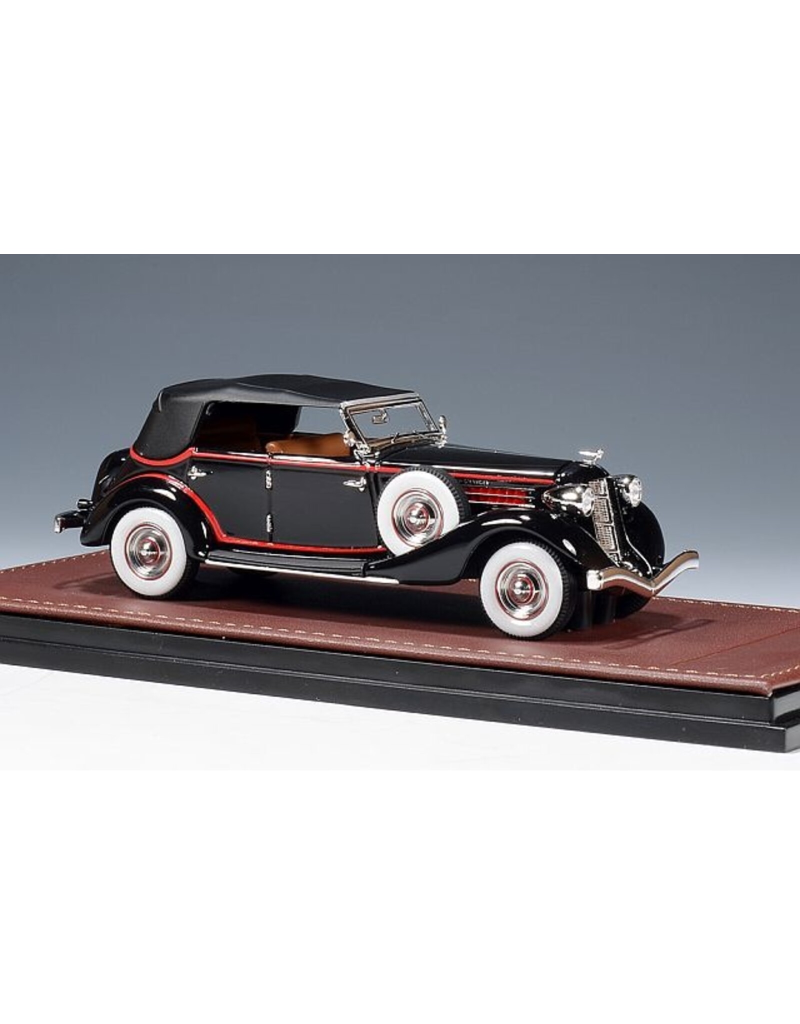 Auburn Auburn 851 Super Charged Phaeton(1935)close roof(black)