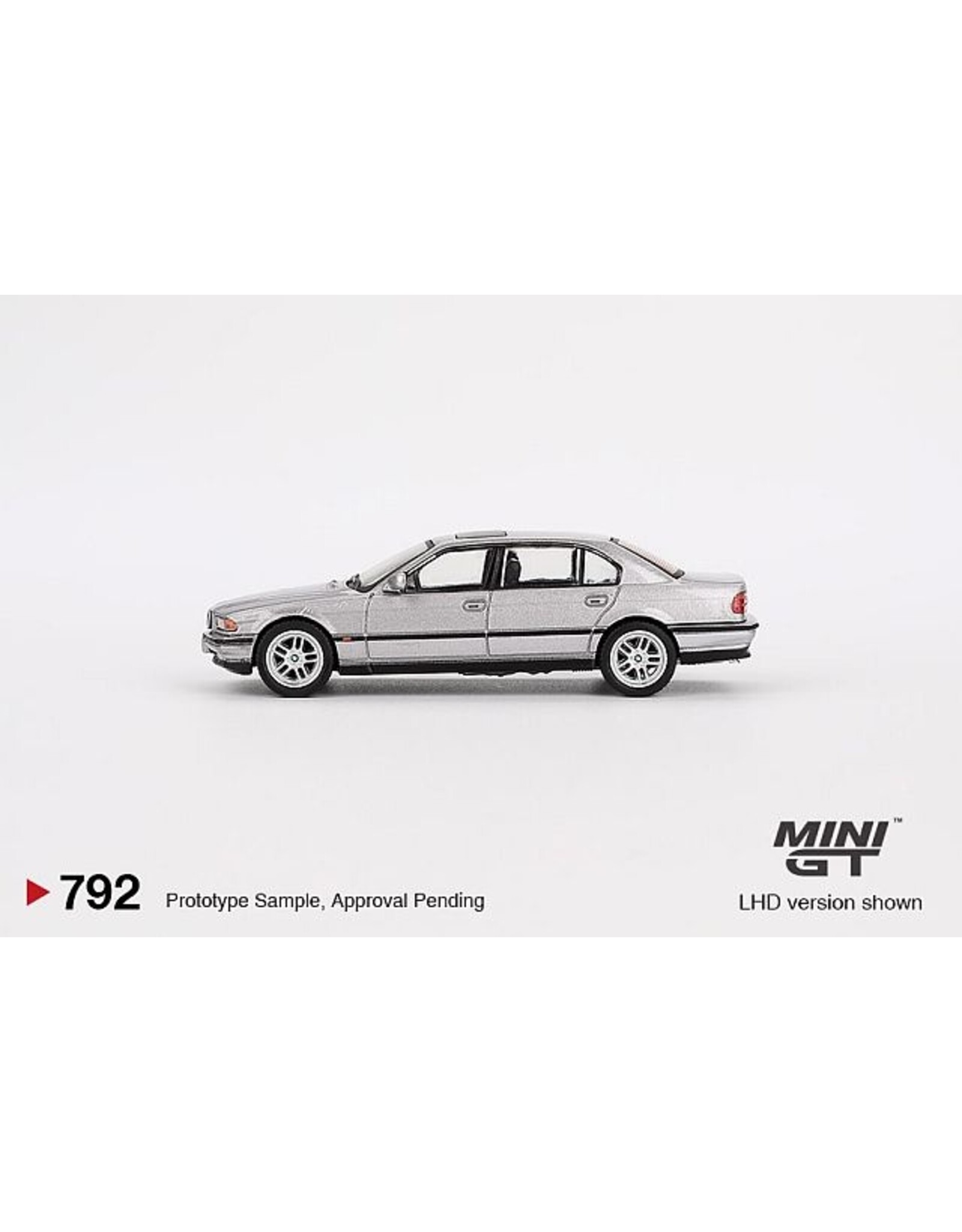 BMW BMW E38 750 iL(2000)Aspen silver metallic