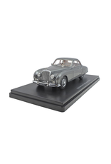 Bentley by Abbott Bentley R-Type Coupé by Abbott(with back skirts)grey(1954)