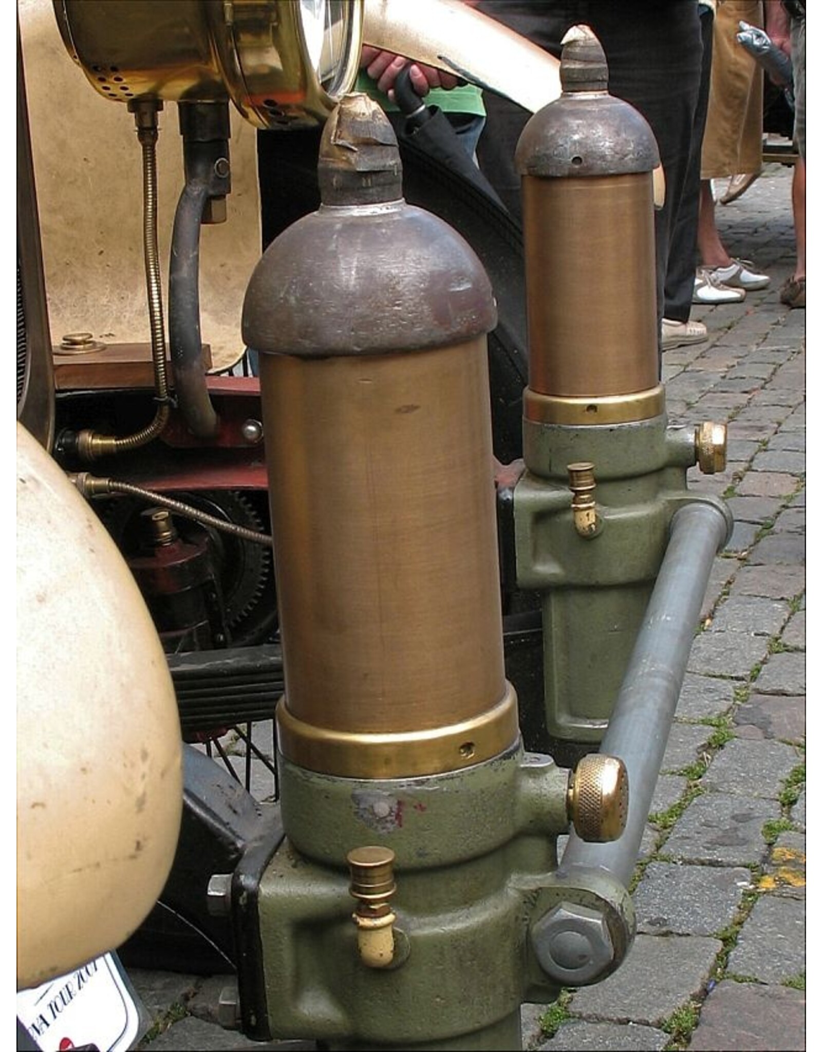 Minerva by Van den Plas Minerva Type HH(long chassis)in color has arrived from the USA