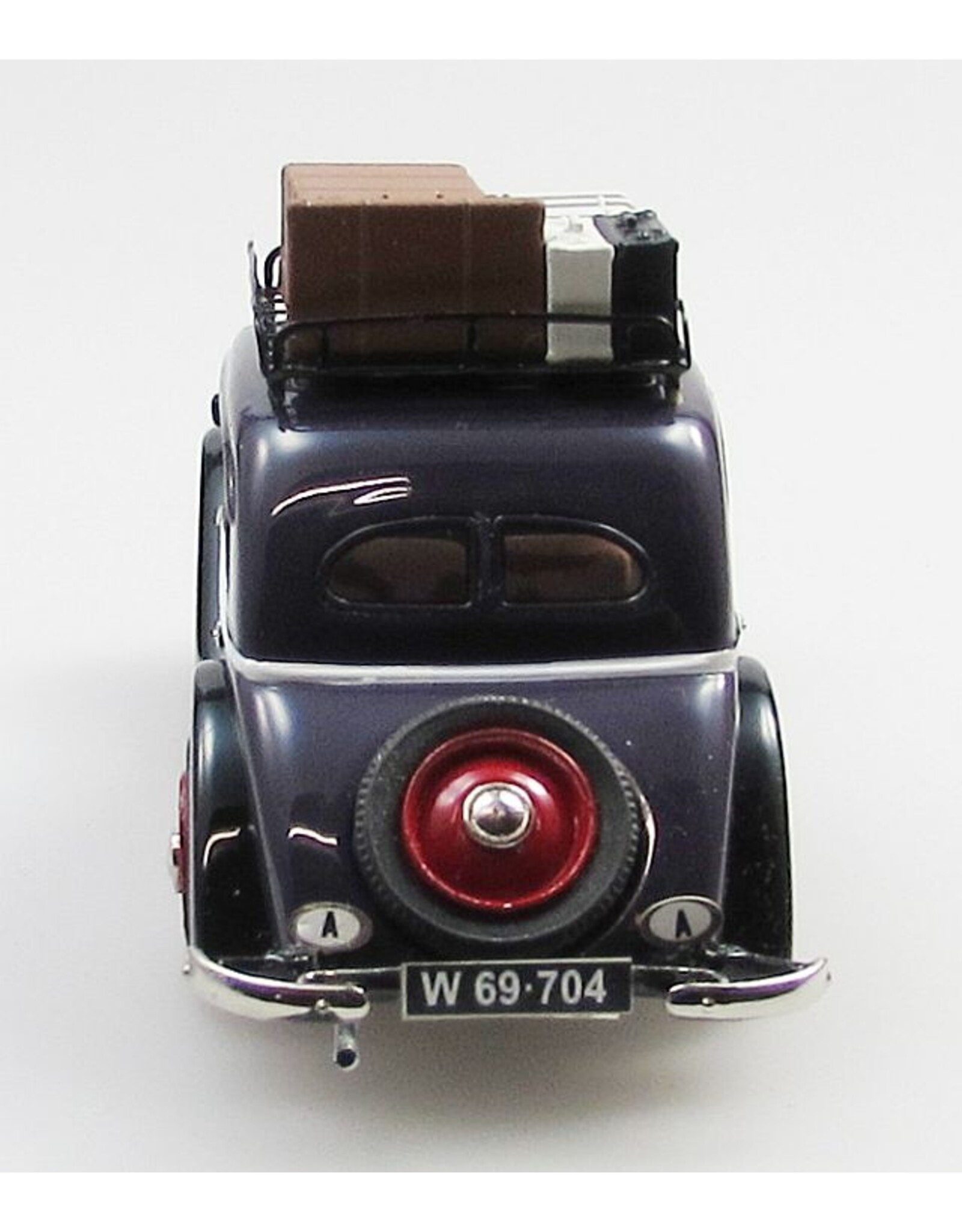 Adler Adler Trumpf Junior 4-doors sedan Vienna Taxi(1934-39)dark purple/black(with load)