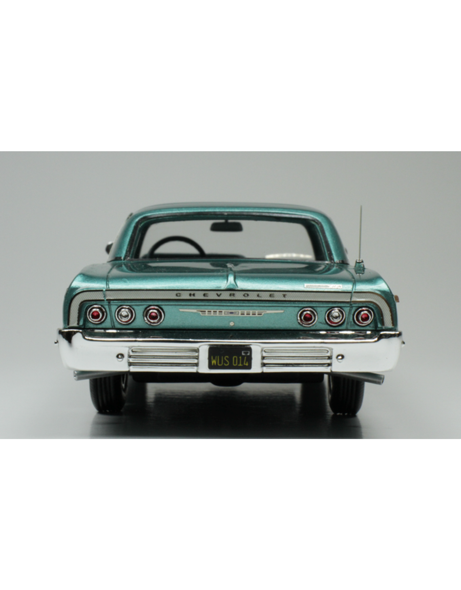 Chevrolet Chevrolet Impala(1964)Azure Aqua