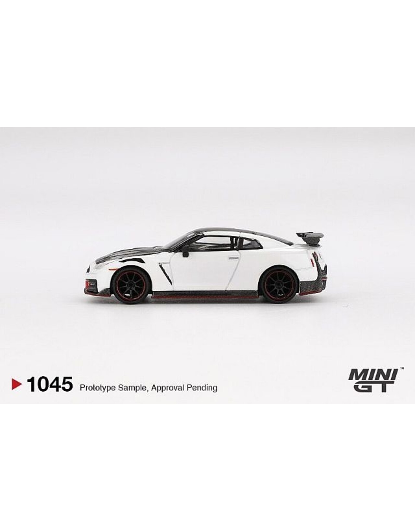Nissan by Nismo Nissan GTR(R35)Nismo(briliant white pearl)2024