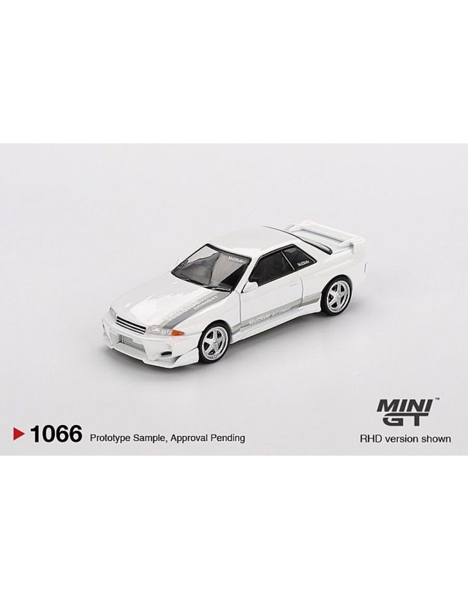 Nissan Nissan Skyline GT-R(R32)Veilside Combat C-1(white-2011)