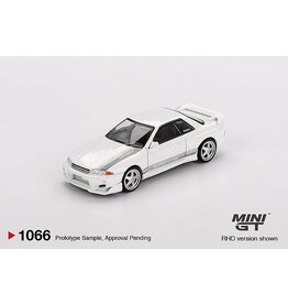 Nissan Nissan Skyline GT-R(R32)Veilside Combat C-1(white-2011)