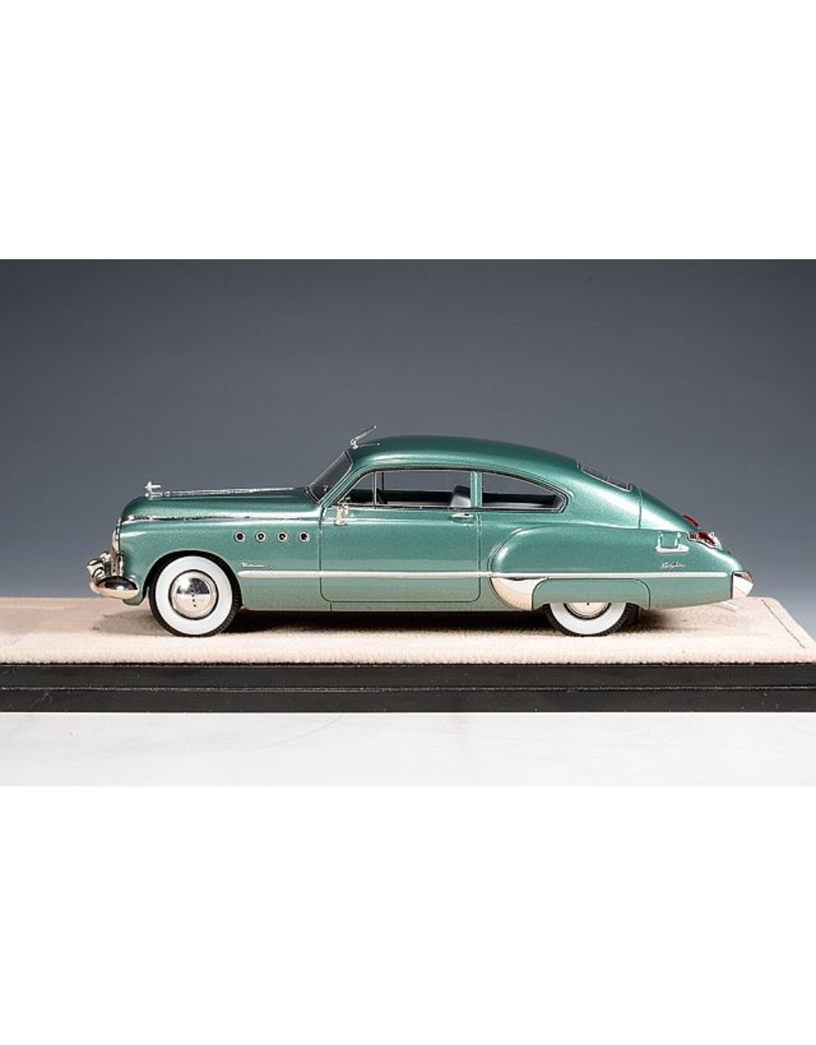 Buick Buick Roadmaster Sedanette(1949)Cirrus green metallic