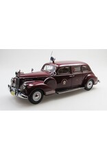 Packard by Henney Packard 160(1941)sedan Ambulance by Henney(chesnut brown/white)