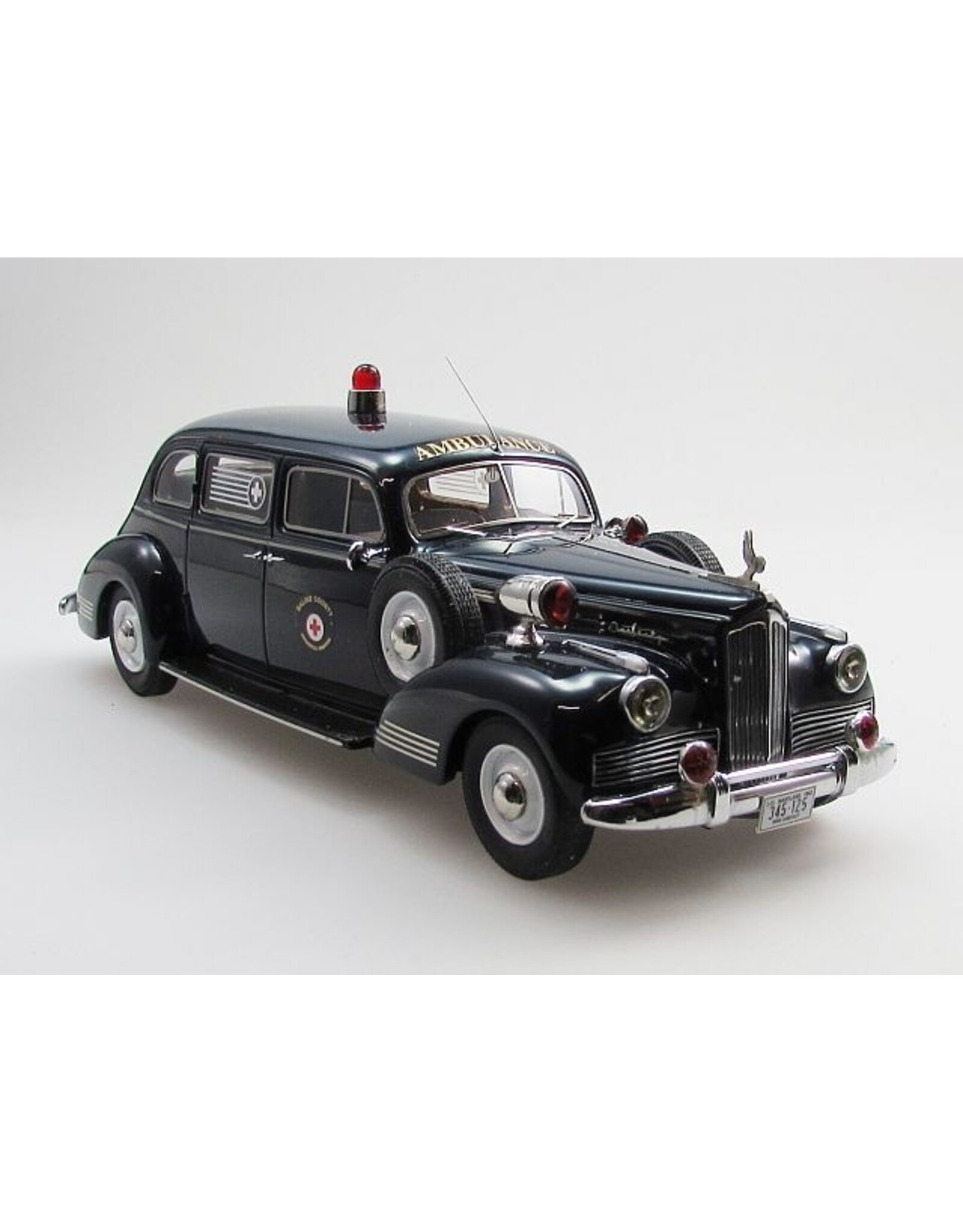 Packard by Henney Packard 160(1942)sedan Ambulance by Henney(darkblue/white)