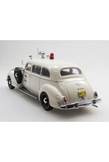 Packard Packard 160(1942)7-places limousine Police car New York(white/black)