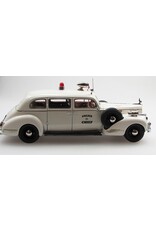 Packard Packard 160(1942)7-places limousine Police car New York(white/black)