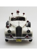 Packard Packard 160(1942)7-places limousine Police car New York(white/black)