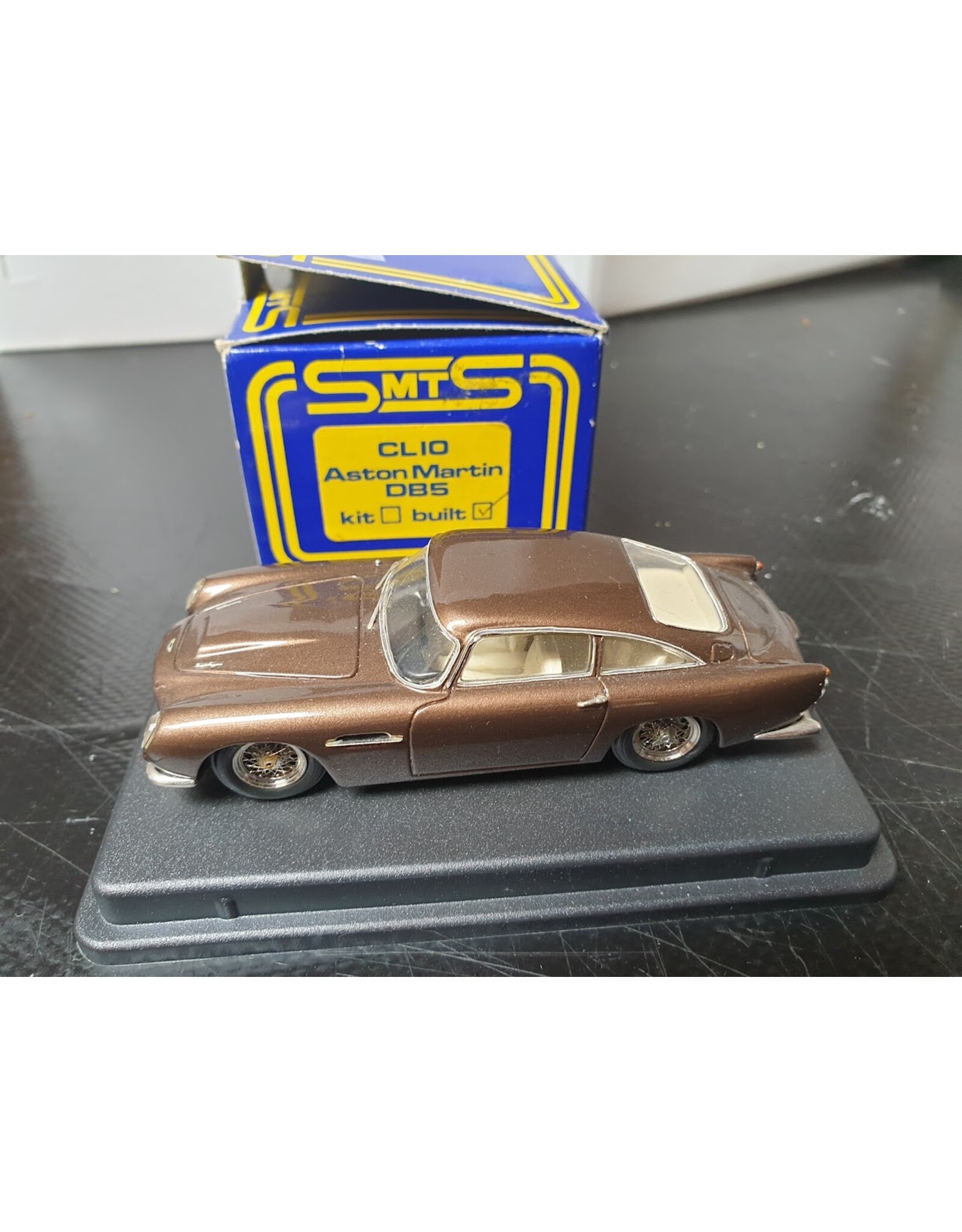 Aston Martin Aston Martin DB5(brown)