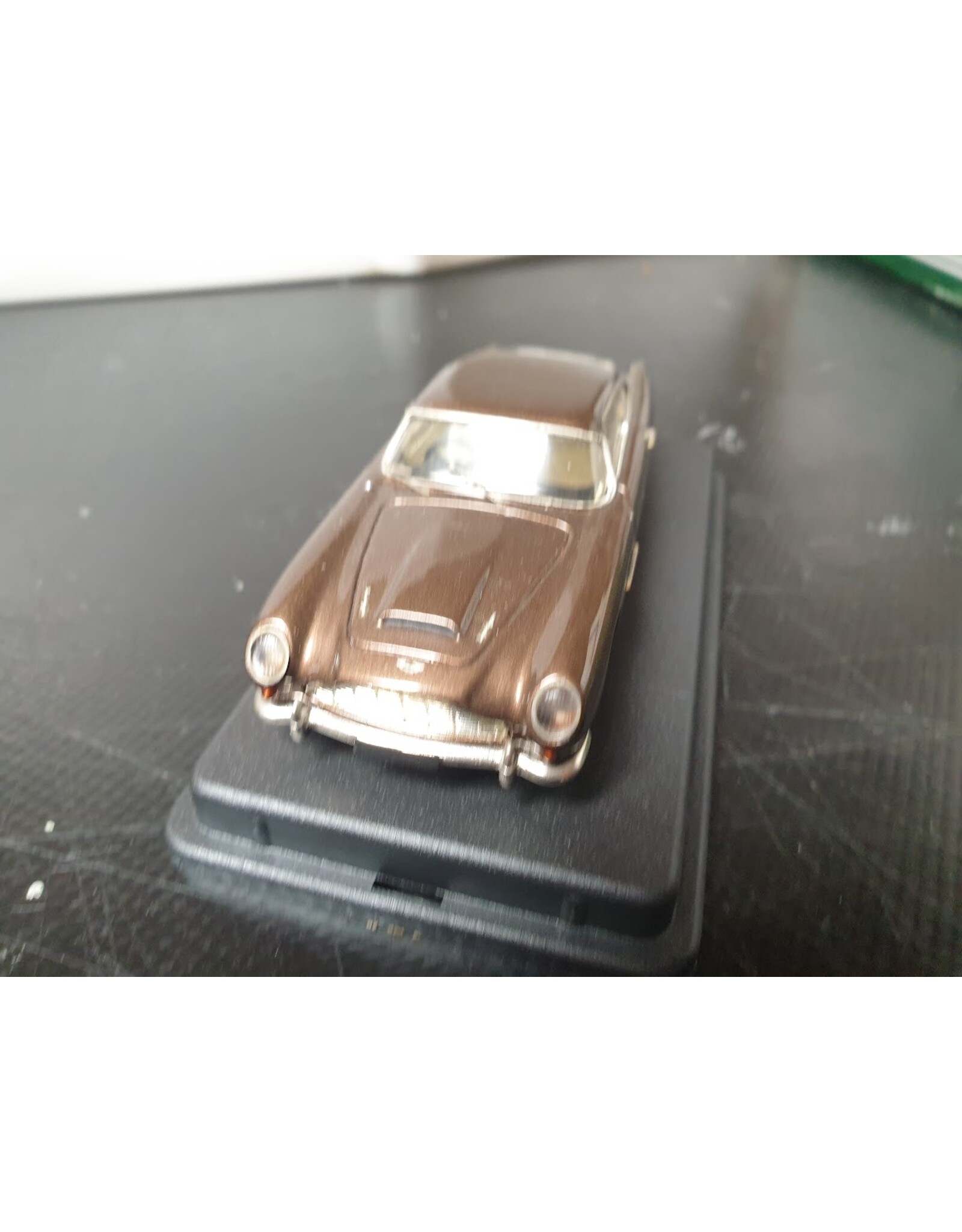 Aston Martin Aston Martin DB5(brown)
