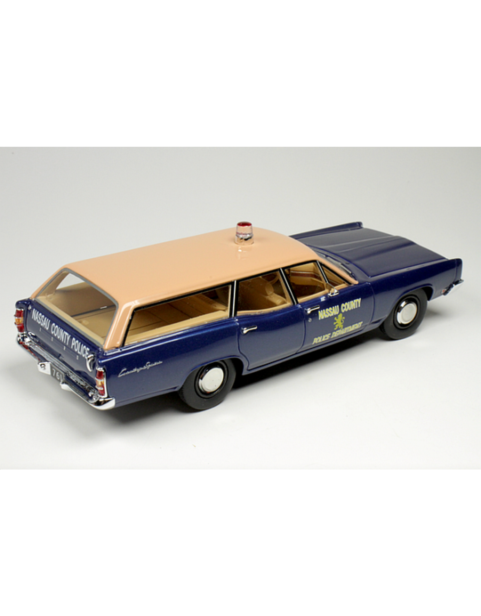 Ford USA Ford Galaxie 500 Station Wagon(1970)Nassau County Police