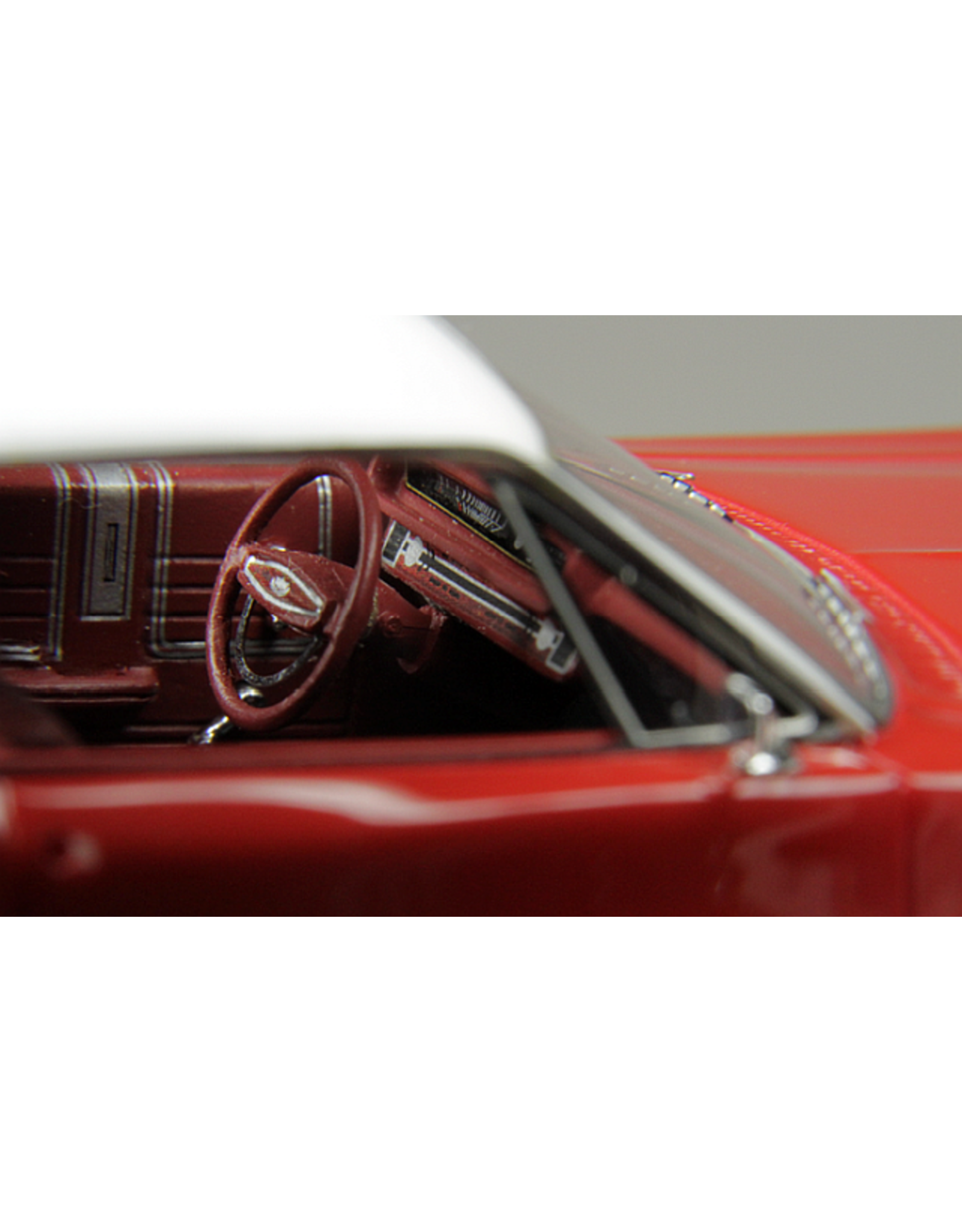 Ford USA Ford Galaxie 500XL(1968)Candy Apple red & white roof