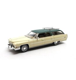 Cadillac(General Motors) Cadillac Deville Wagon Dean Martin(creme/green)1972