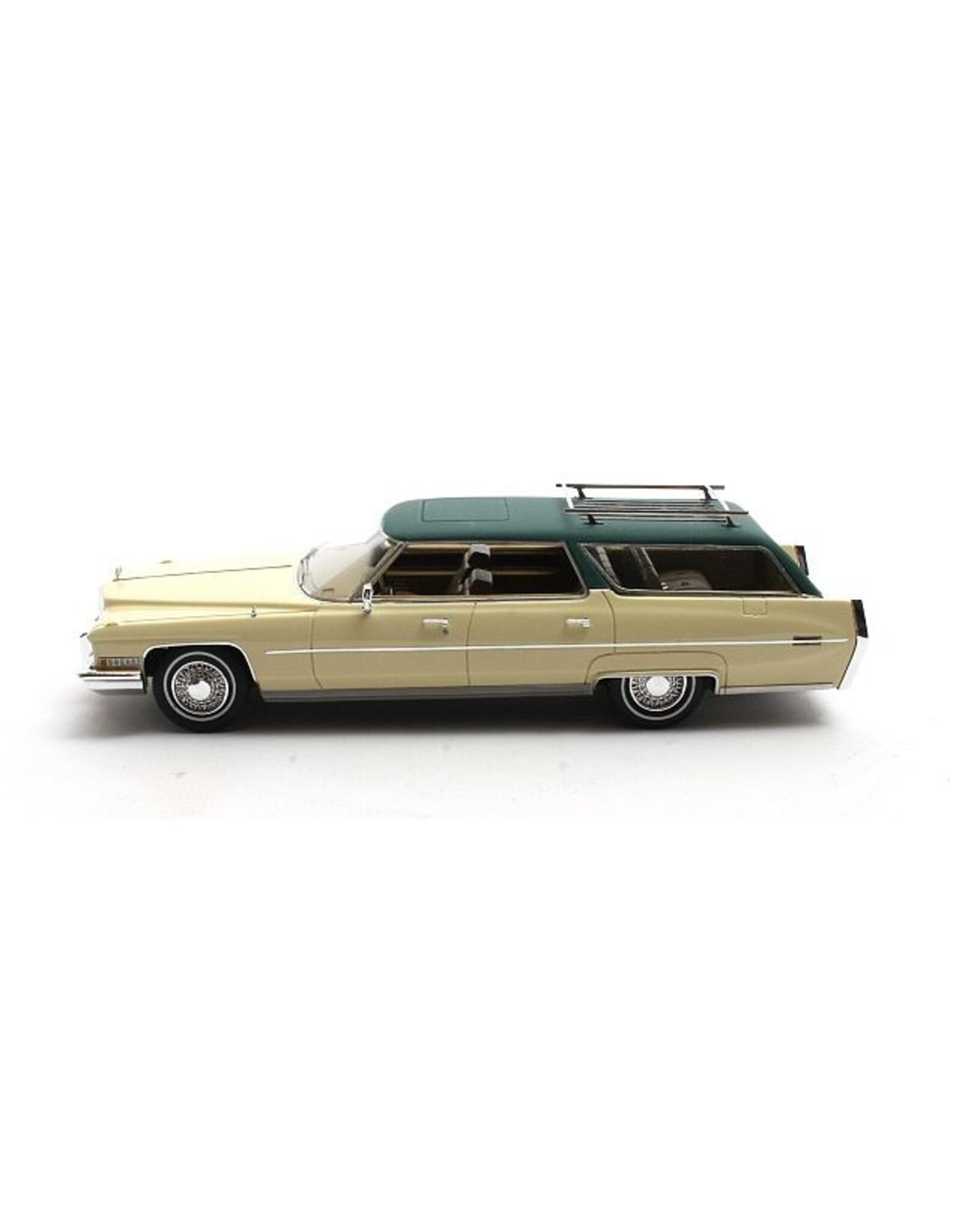 Cadillac(General Motors) Cadillac Deville Wagon Dean Martin(creme/green)1972