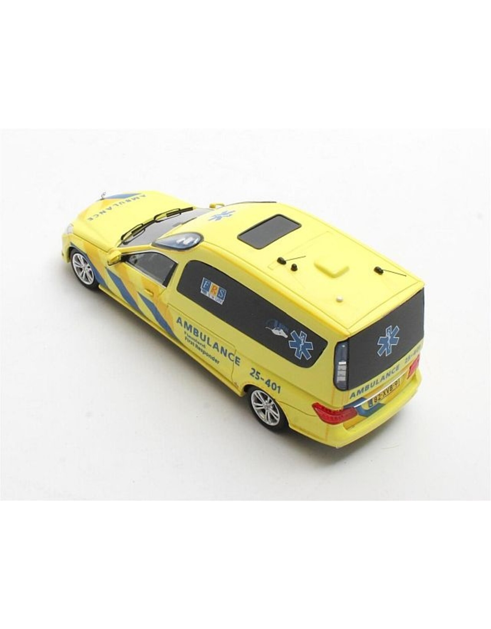 Mercedes-Benz Mercedes-Benz E250D VF212 Ambulance Flevoland First Responder URK