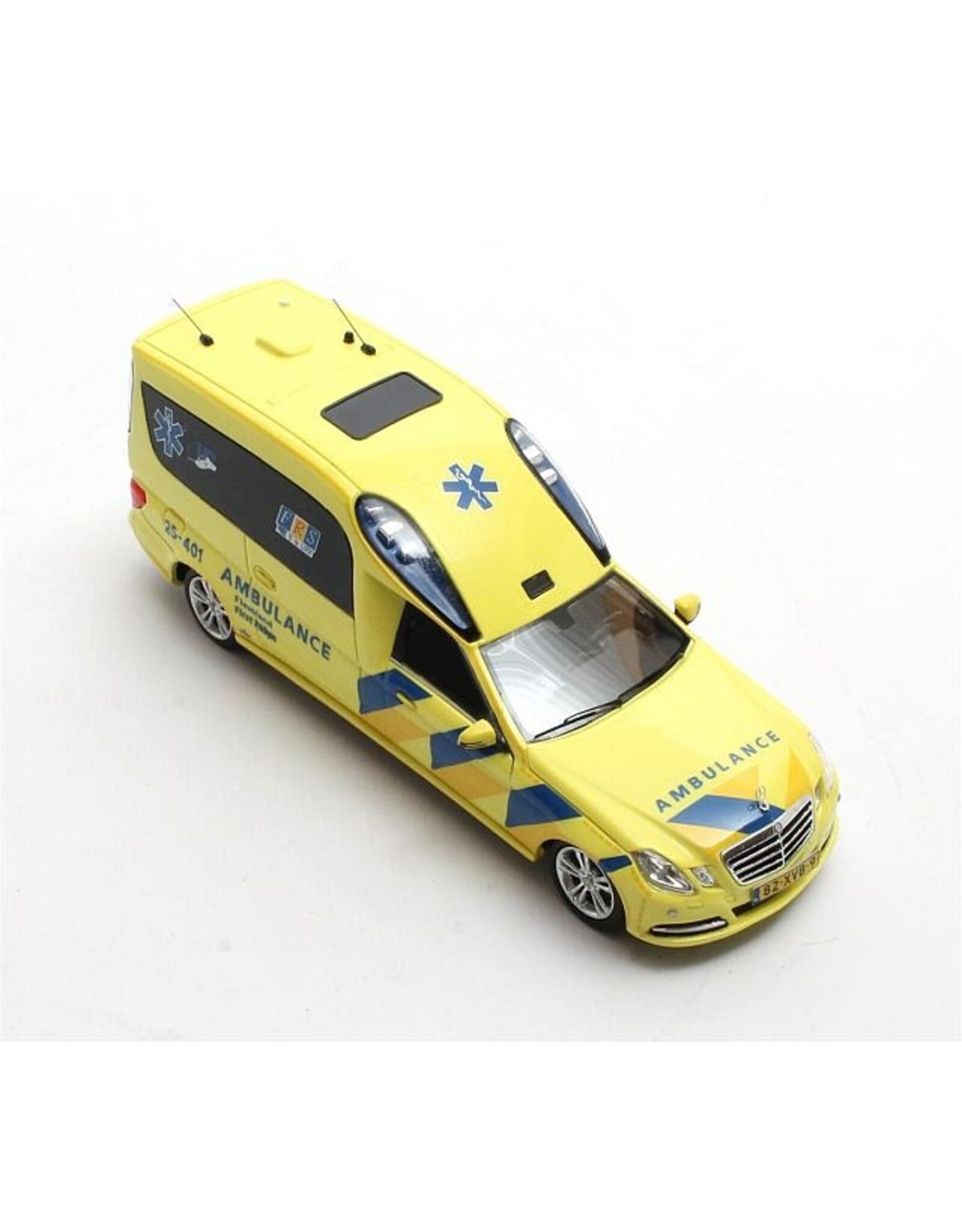 Mercedes-Benz Mercedes-Benz E250D VF212 Ambulance Flevoland First Responder URK
