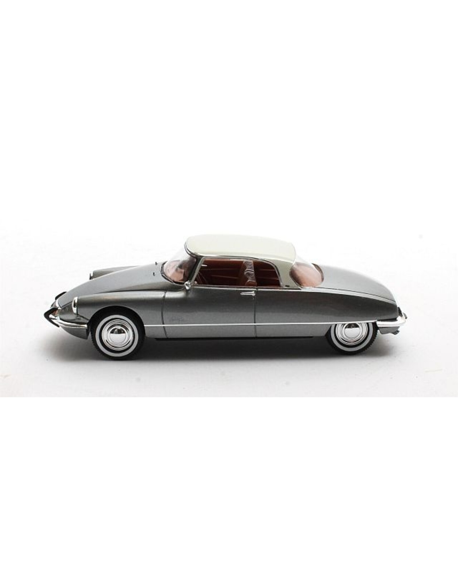 Citroën Citroën DS21 Grand Palais coupé(grey)