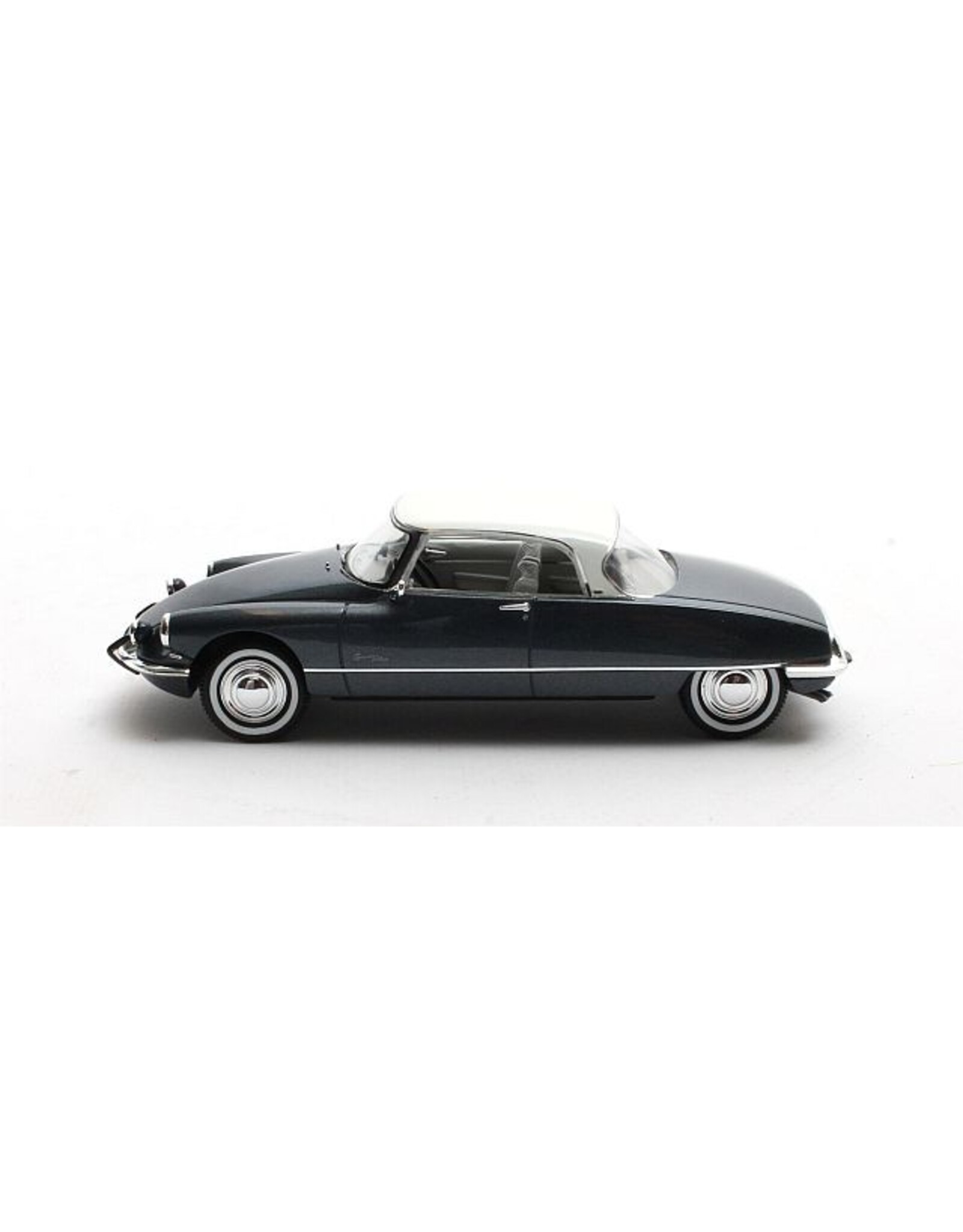 Citroën Citroën DS21 Grand Palais coupé(blue metallic)