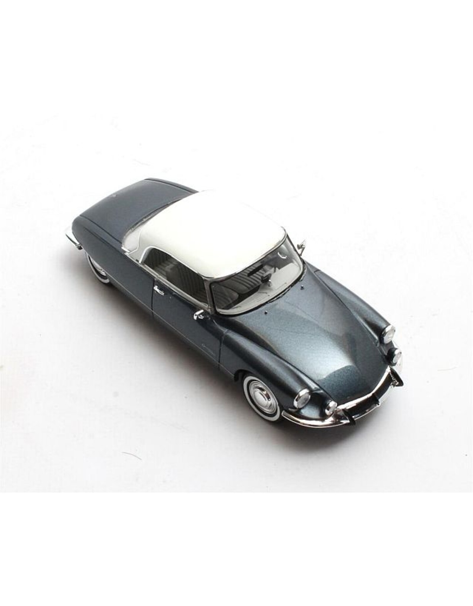 Citroën Citroën DS21 Grand Palais coupé(blue metallic)