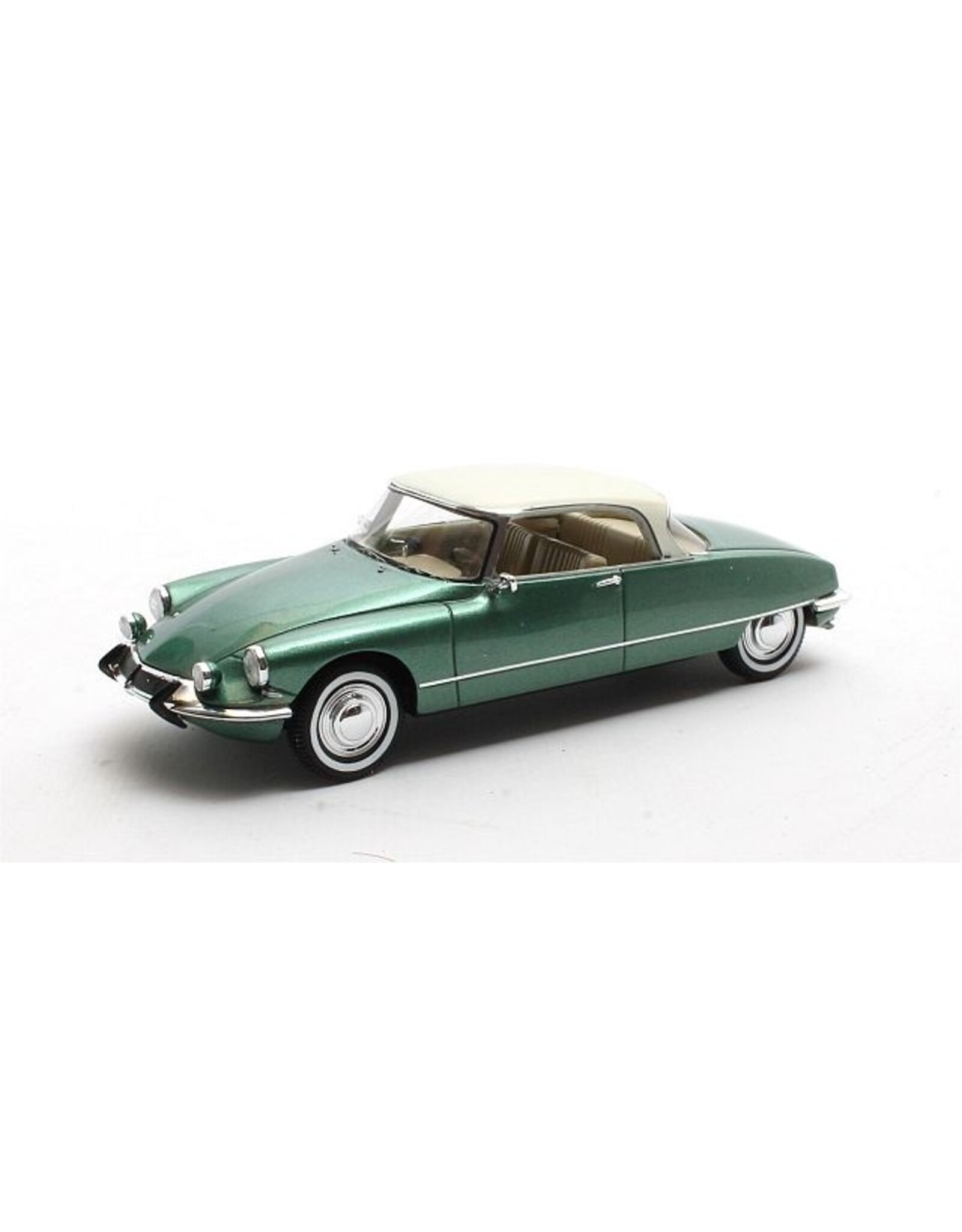 Citroën Citroën DS21 Grand Palais coupé(green metallic)