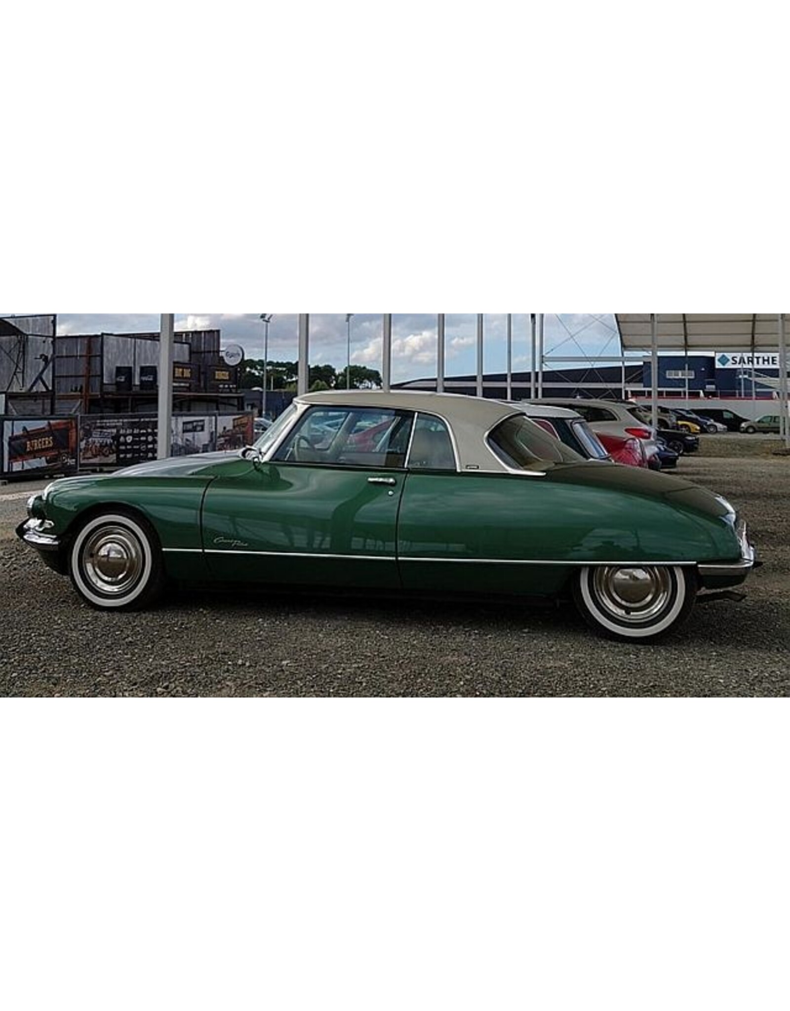 Citroën Citroën DS21 Grand Palais coupé(green metallic)