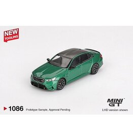 BMW BMW M5(G90)Isle of Man green metallic(2024)