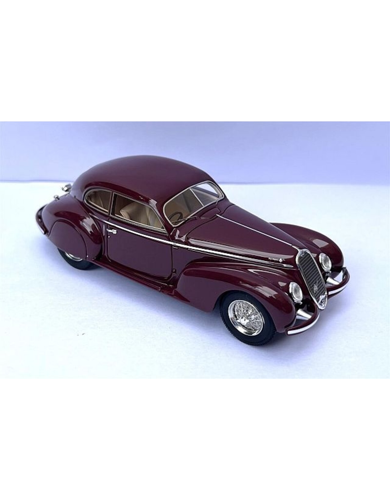 Alfa Romeo by Touring Alfa Romeo 6C 2500S Berlinetta Touring(1939)maroon(Mussolini misteres car)