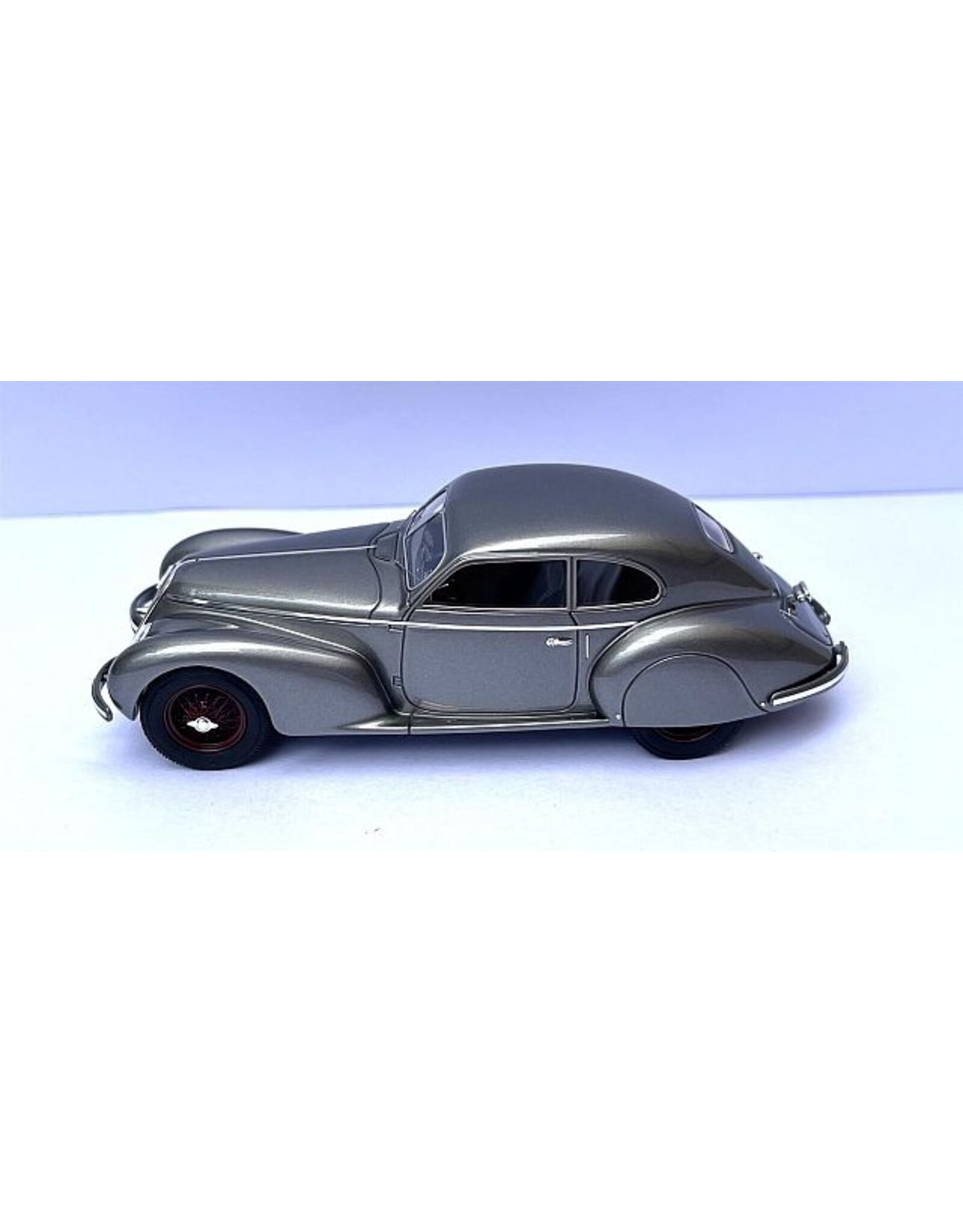 Alfa Romeo by Touring Alfa Romeo 6C 2500 Turismo Berlina(1950-52)grey metallic