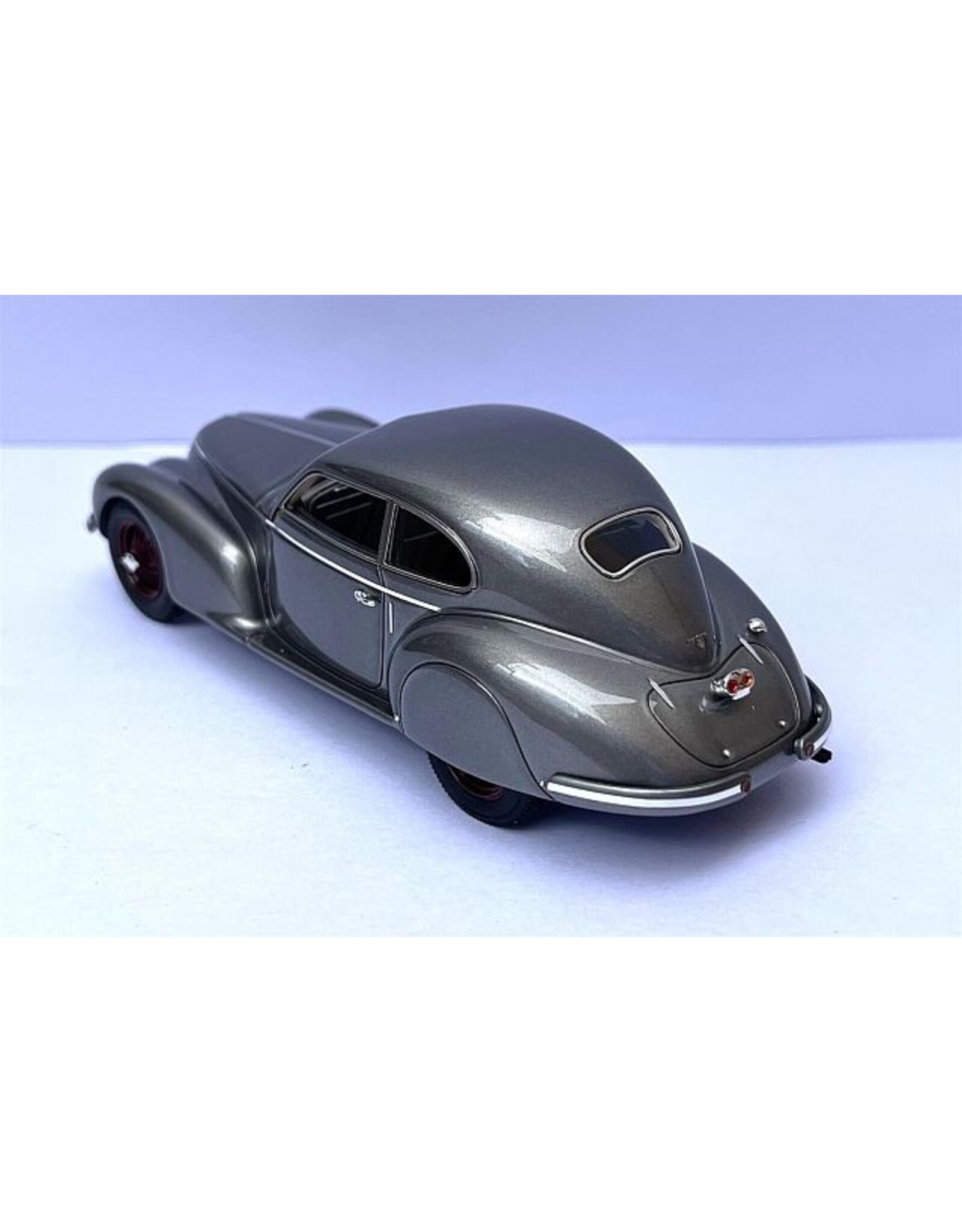 Alfa Romeo by Touring Alfa Romeo 6C 2500 Turismo Berlina(1950-52)grey metallic