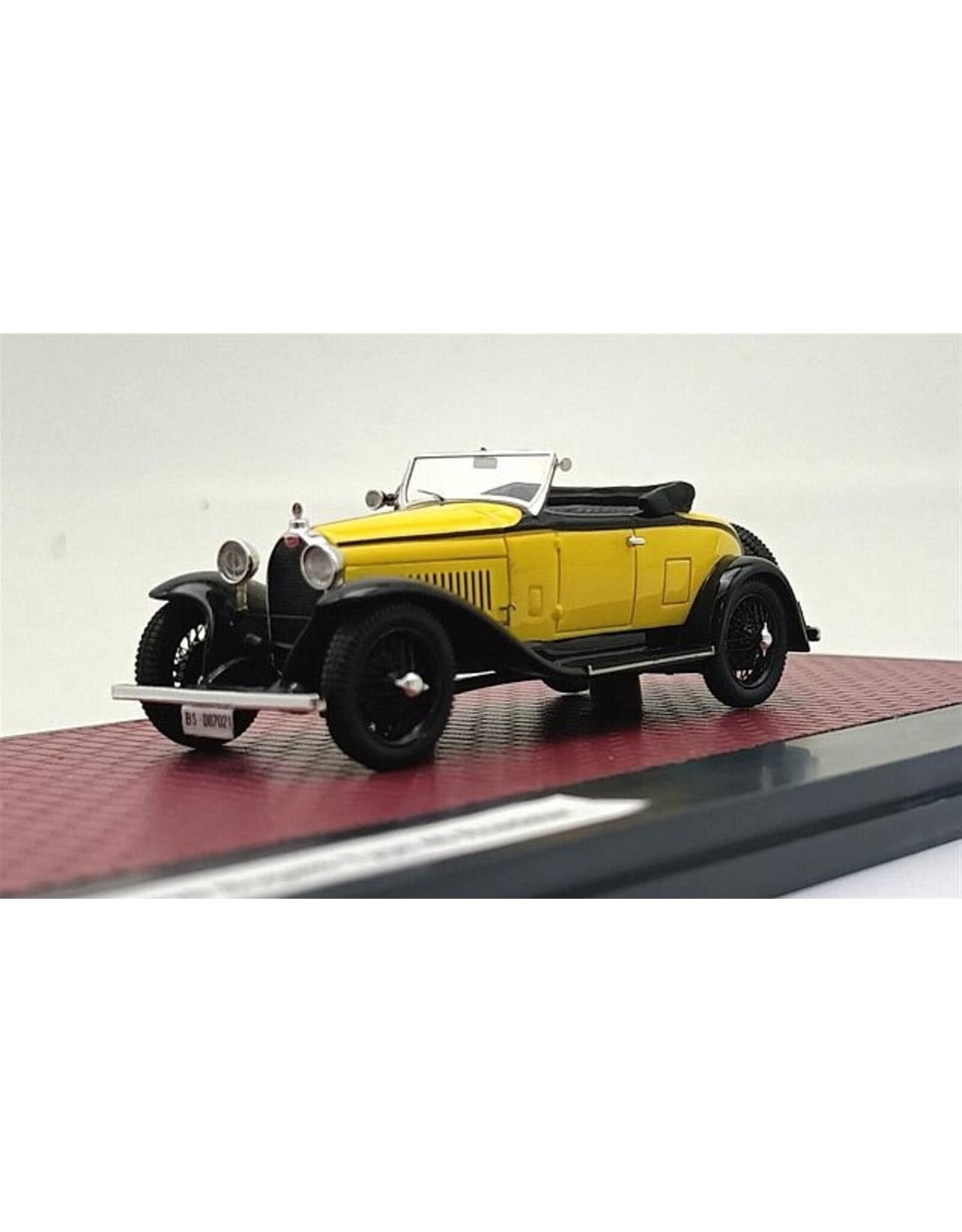 Bugatti Bugatti Type 30 Roadster(1929)yellow/black