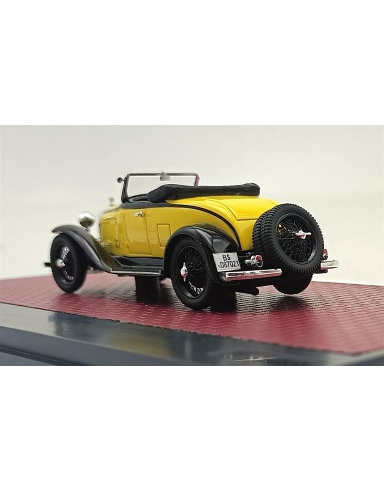 Bugatti Bugatti Type 30 Roadster(1929)yellow/black