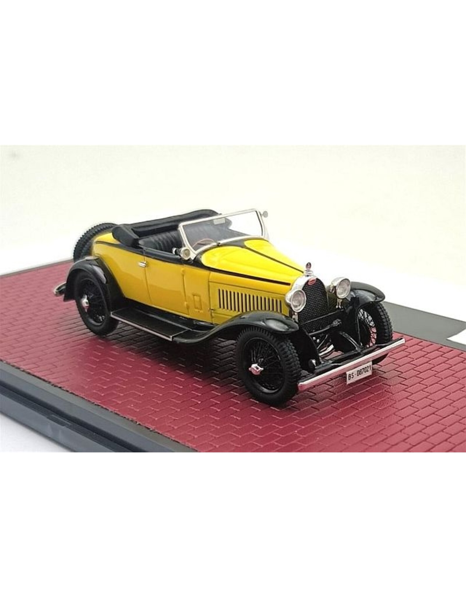 Bugatti Bugatti Type 30 Roadster(1929)yellow/black