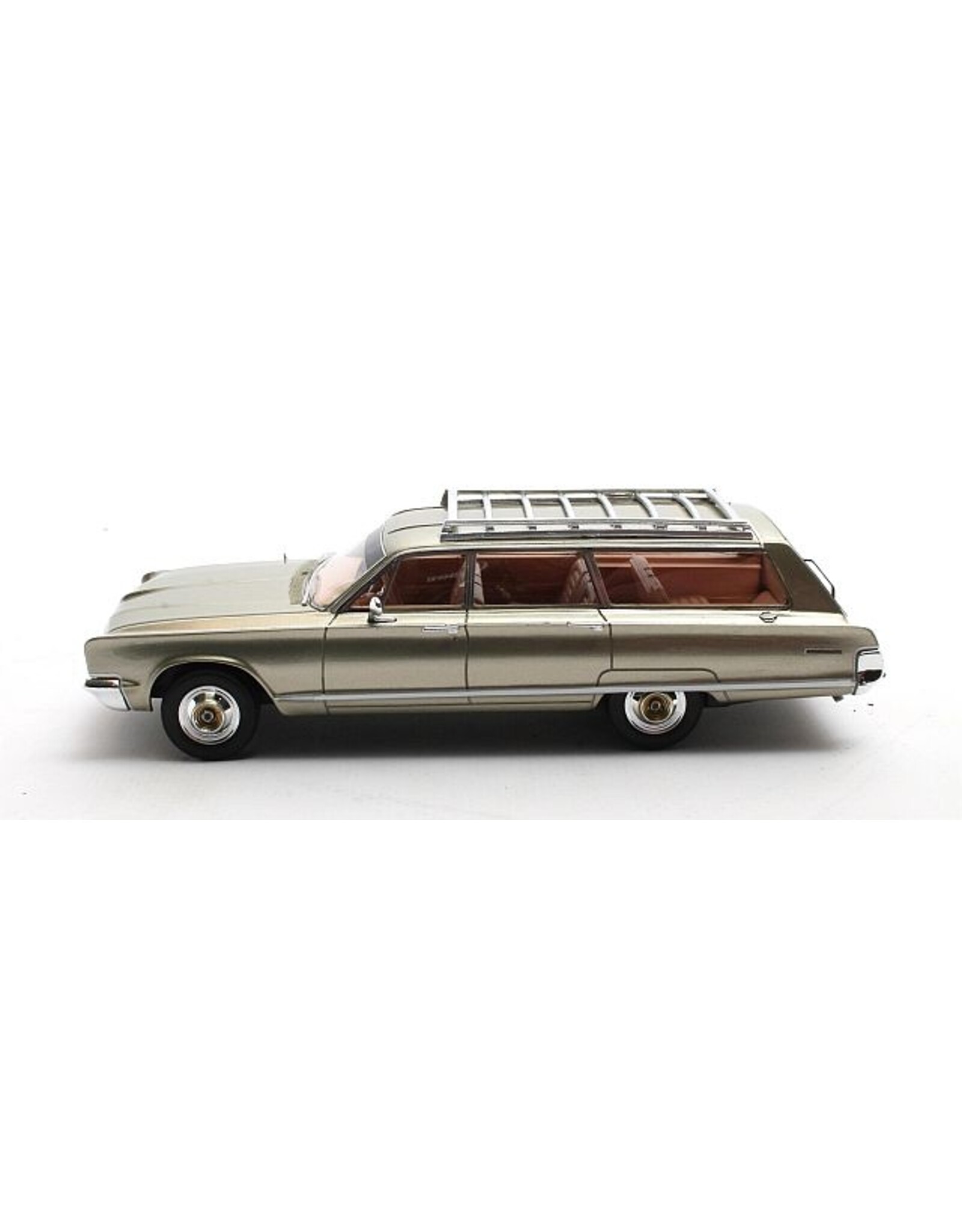 Chrysler Chrysler Town & Country(1966)haze green poly