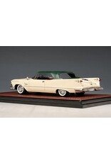 Imperial(Chrysler) Imperial Crown(1957)Convertible(closed roof)single headlight)Desert beige