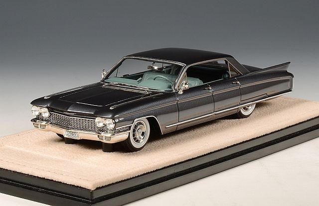Cadillac Eldorado Broughamモデルカーブリキ玩具おもちゃ Cadillac Eldorado Broughamモデルカーブリキ玩具おもちゃ