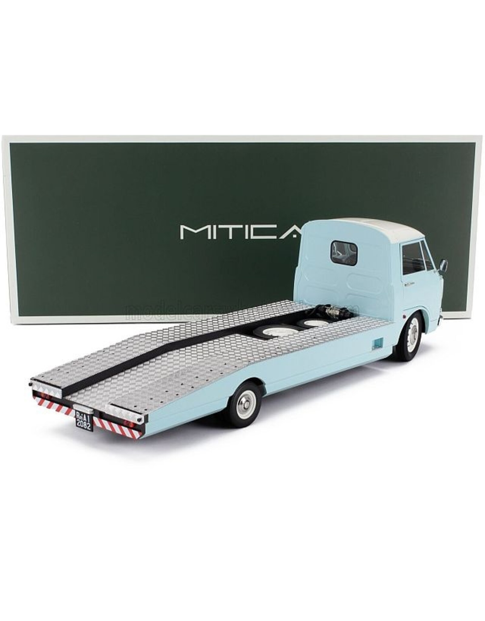 Alfa Romeo Alfa Romeo A12(F12)car transporter