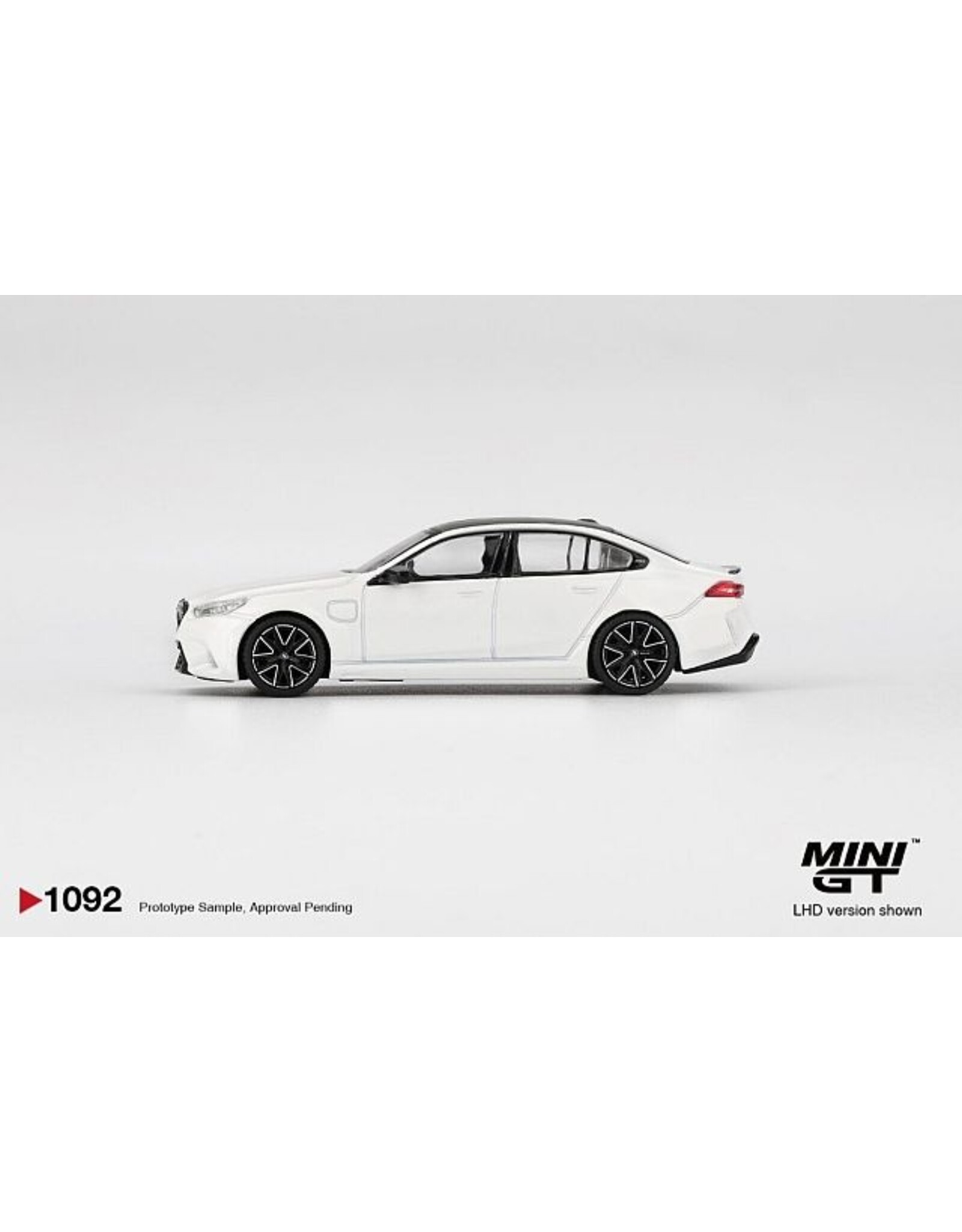 BMW BMW M5(G90)Alpine white(2025)