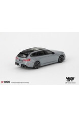 BMW BMW M5(G99)Touring(2025)Brooklyn grey metallic